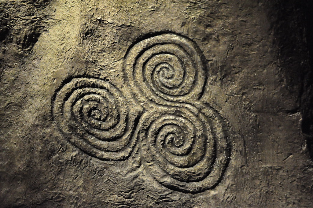 celtic_triple_spiral